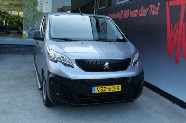Peugeot E-Expert (2023) thumbnail 4