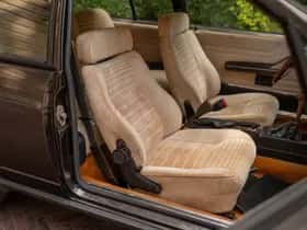 Alfa Romeo GTV (1982) thumbnail 11
