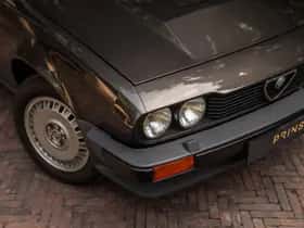 Alfa Romeo GTV (1982) thumbnail 22
