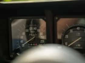 Alfa Romeo GTV (1982) thumbnail 45