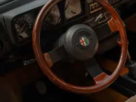 Alfa Romeo GTV (1982) thumbnail 49