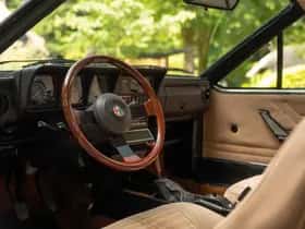 Alfa Romeo GTV (1982) thumbnail 7