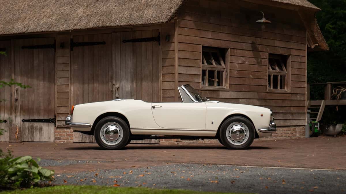 Alfa Romeo Giulia (1965) — foto 1
