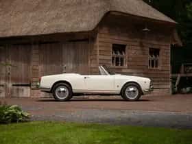 Alfa Romeo Giulia (1965)