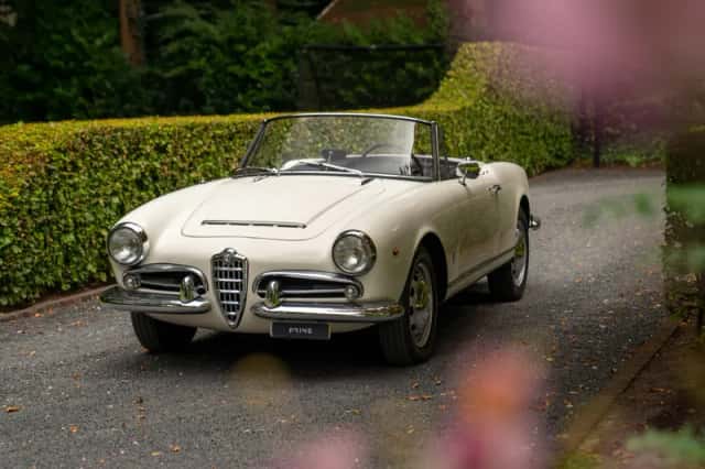 Alfa Romeo Giulia (1965) thumbnail 16