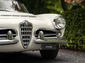 Alfa Romeo Giulia (1965) thumbnail 18