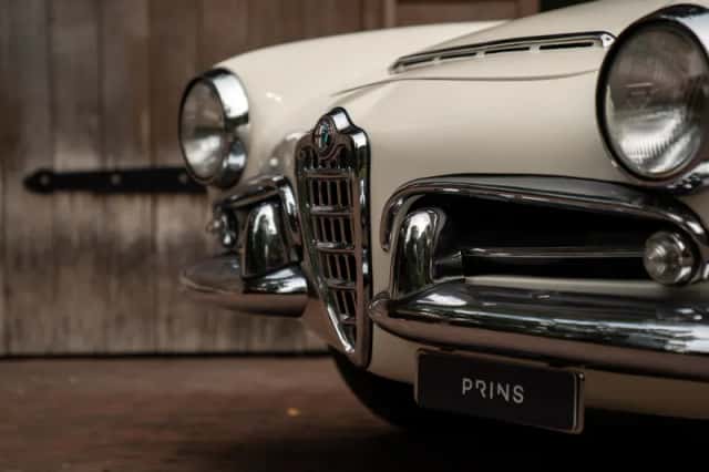 Alfa Romeo Giulia (1965) thumbnail 28