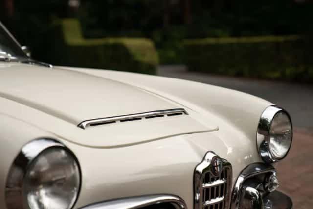 Alfa Romeo Giulia (1965) thumbnail 34