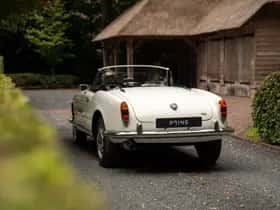 Alfa Romeo Giulia (1965) thumbnail 41