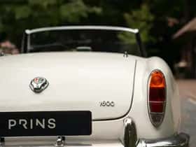 Alfa Romeo Giulia (1965) thumbnail 42