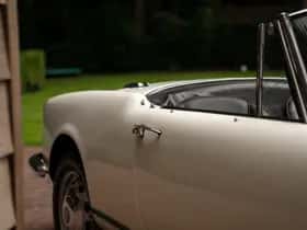 Alfa Romeo Giulia (1965) thumbnail 43