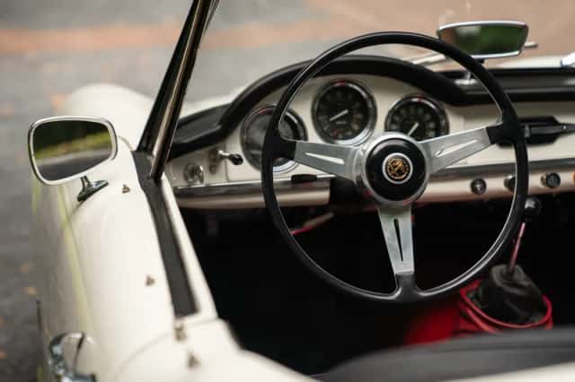 Alfa Romeo Giulia (1965) thumbnail 49