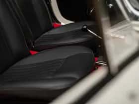 Alfa Romeo Giulia (1965) thumbnail 56