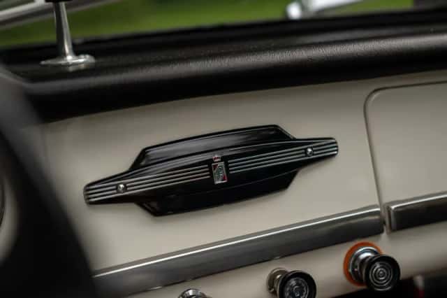 Alfa Romeo Giulia (1965) thumbnail 60