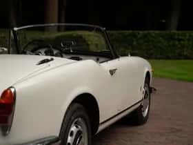 Alfa Romeo Giulia (1965) thumbnail 69