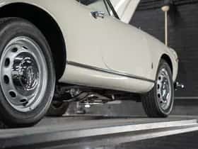 Alfa Romeo Giulia (1965) thumbnail 85