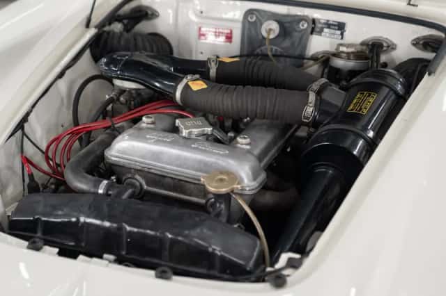 Alfa Romeo Giulia (1965) thumbnail 86