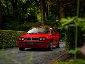 Lancia Delta thumbnail 14
