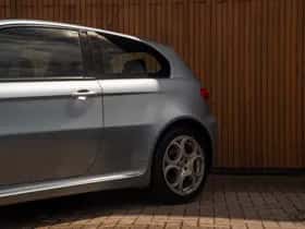 Alfa Romeo 147 (2003) thumbnail 21