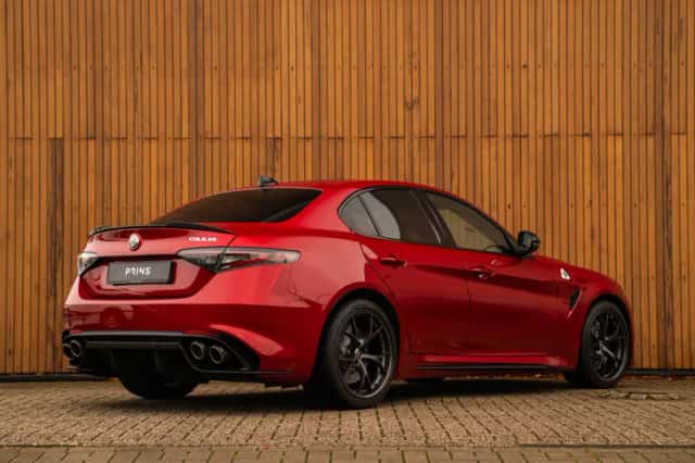 Alfa Romeo Giulia (2025) thumbnail 4