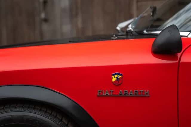 Fiat 124 Spider Abarth (1973) thumbnail 23