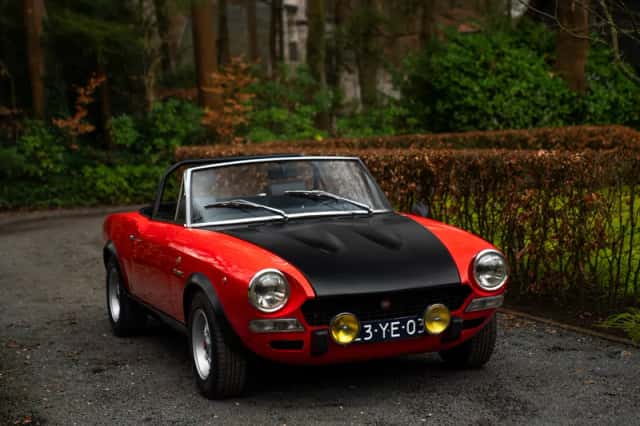 Fiat 124 Spider Abarth (1973) thumbnail 24