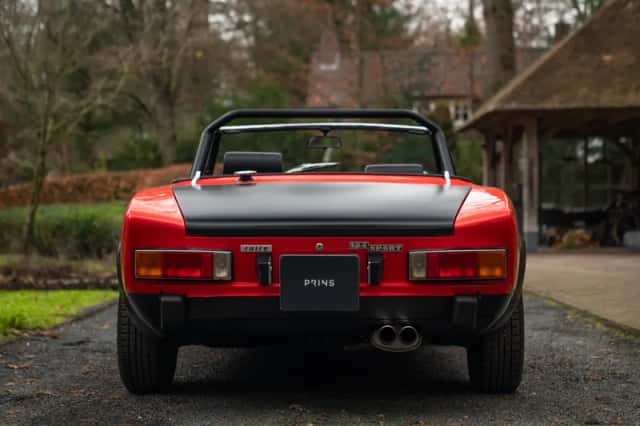 Fiat 124 Spider Abarth (1973) thumbnail 5