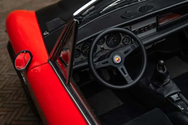 Fiat 124 Spider Abarth (1973) thumbnail 45