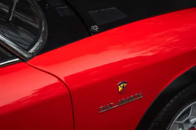 Fiat 124 Spider Abarth (1973) thumbnail 53