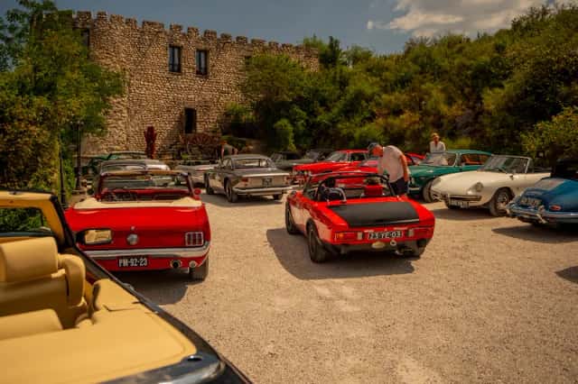 Fiat 124 Spider Abarth (1973) thumbnail 60
