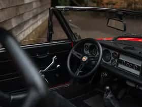 Fiat 124 Spider Abarth (1973) thumbnail 10
