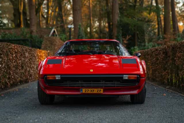 Ferrari 208 GTB (1981) thumbnail 2