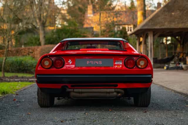 Ferrari 208 GTB (1981) thumbnail 5