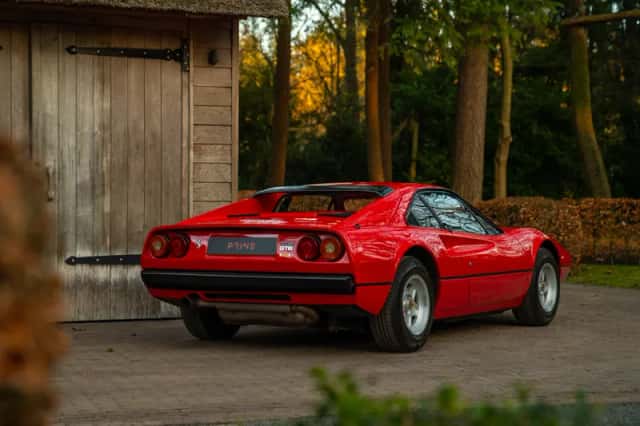 Ferrari 208 GTB (1981) thumbnail 6