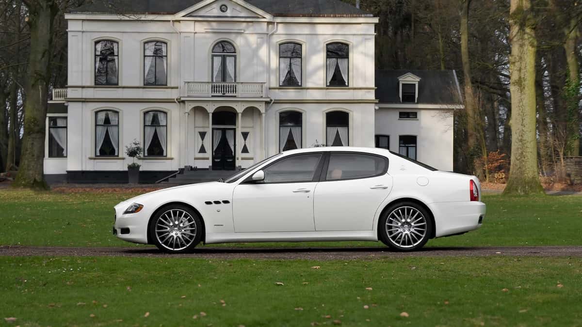 Maserati Quattroporte — foto 1