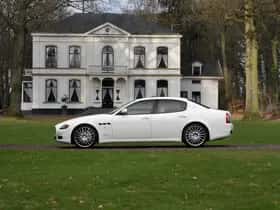 Maserati Quattroporte (2011)