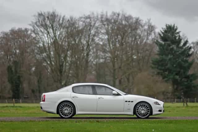 Maserati Quattroporte (2011) thumbnail 19