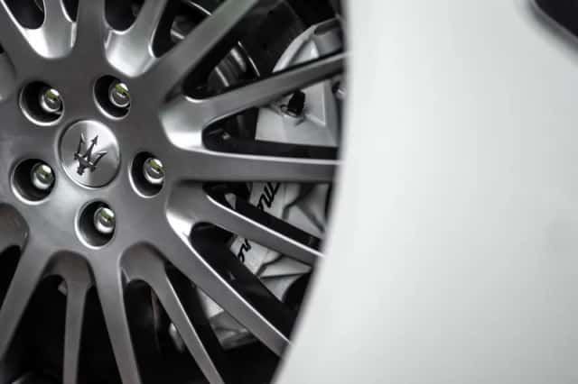 Maserati Quattroporte (2011) thumbnail 26