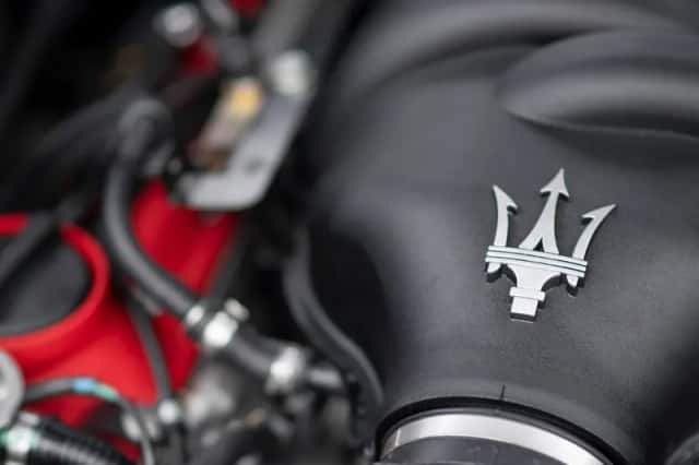 Maserati Quattroporte (2011) thumbnail 37