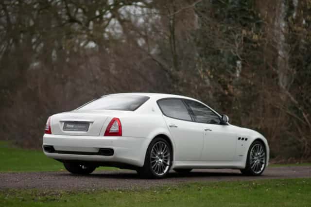 Maserati Quattroporte (2011) thumbnail 6