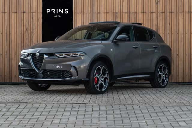 Alfa Romeo Tonale (2023) thumbnail 1