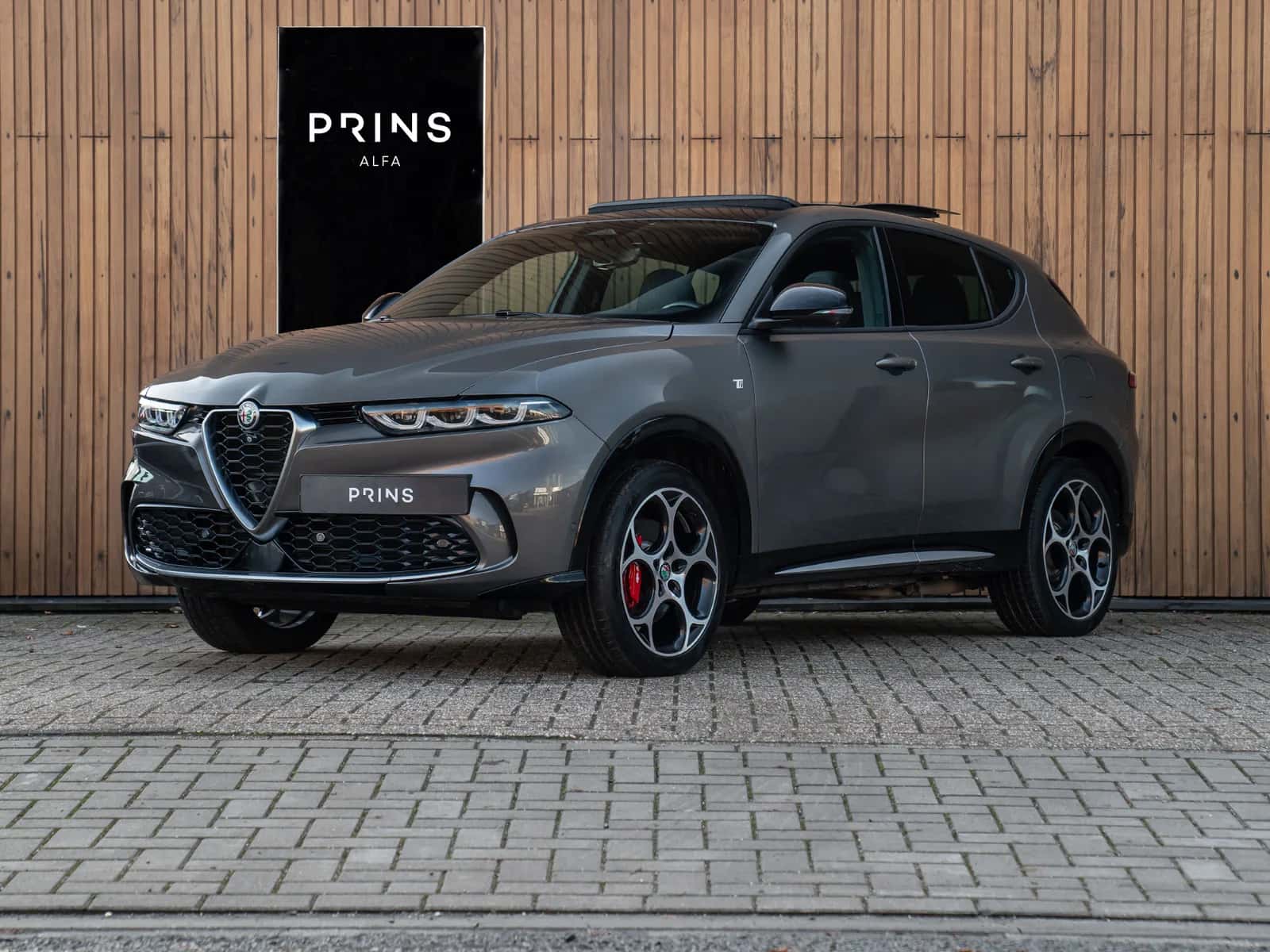 Alfa Romeo Tonale (2023) — foto 1