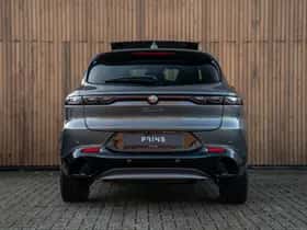 Alfa Romeo Tonale (2023) thumbnail 5