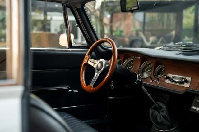 Alfa Romeo GT (1967) thumbnail 11