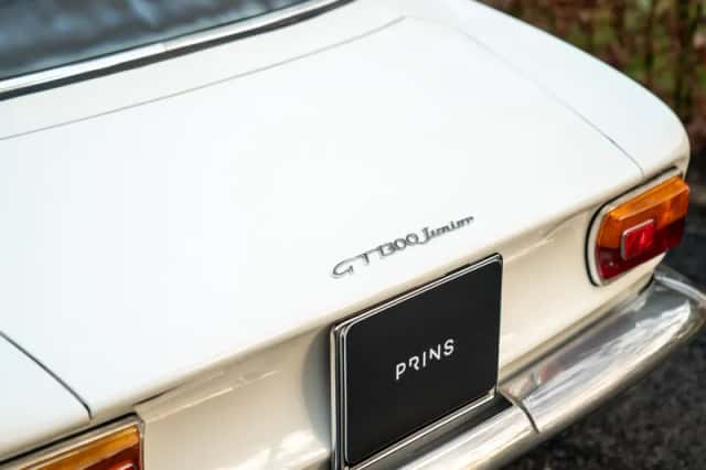 Alfa Romeo GT (1967) thumbnail 30