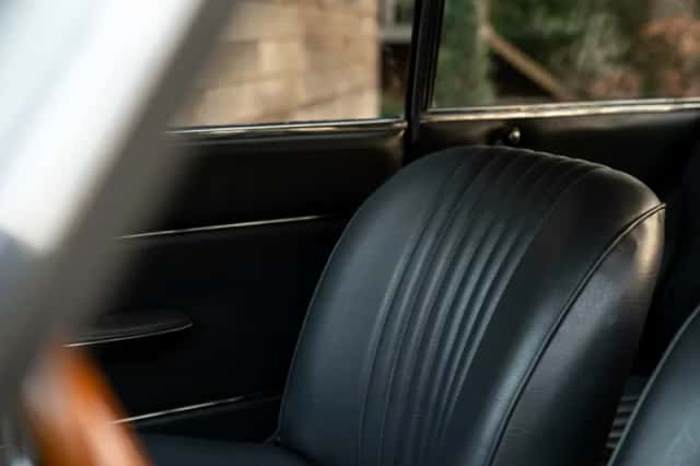 Alfa Romeo GT (1967) thumbnail 40