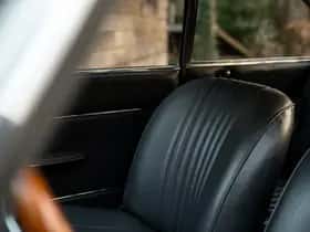 Alfa Romeo GT (1967) thumbnail 40
