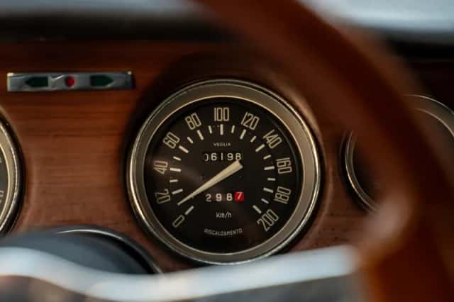Alfa Romeo GT (1967) thumbnail 44