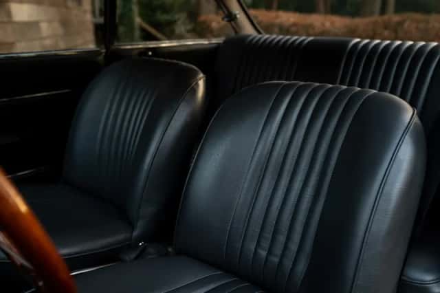 Alfa Romeo GT (1967) thumbnail 8