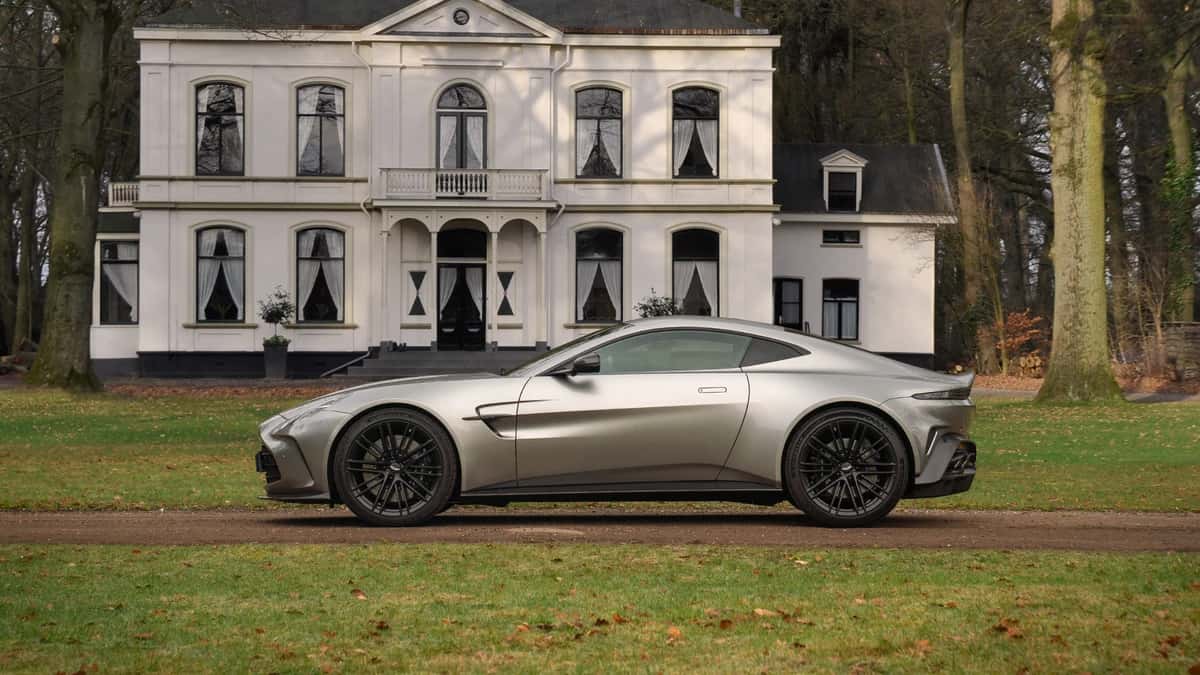 Aston Martin Martin Vantage 4.0 V8 (2025) — foto 1